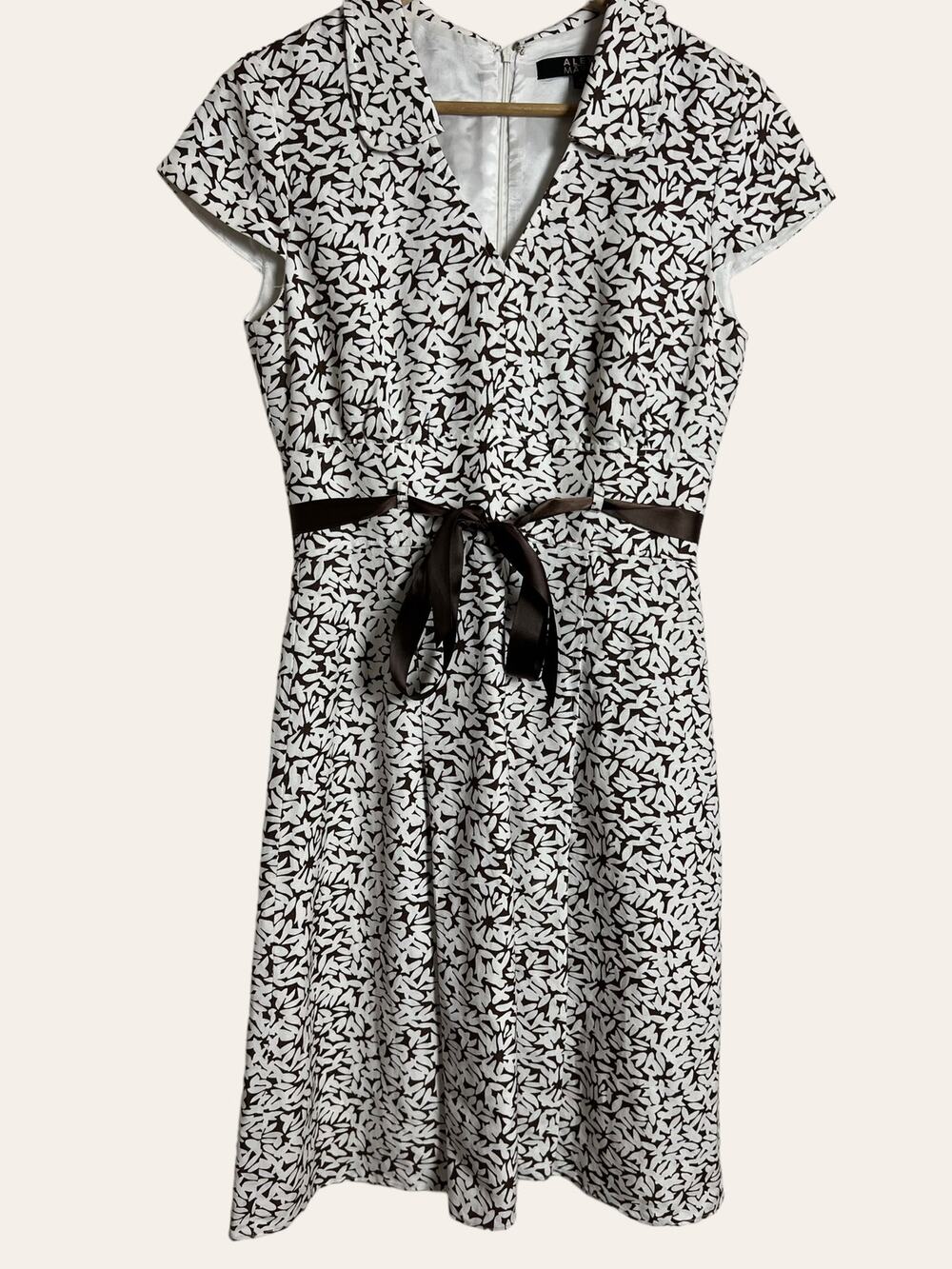 Alex Marie Brown White Floral Linen A-Line Cap Sleeve Belted V-Neck Dress Size 4